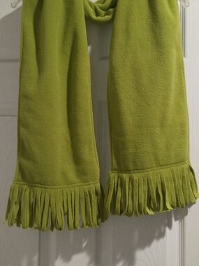 Women's Olive Green Fleece Fringed Scarf